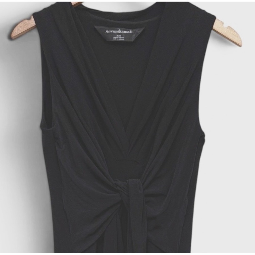 Norma Kamali Sleeveless Dress M Black V-Neck Knee Length Old Money Stretch Cinch